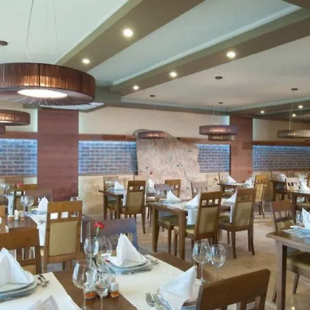 Thalia Resort 4*